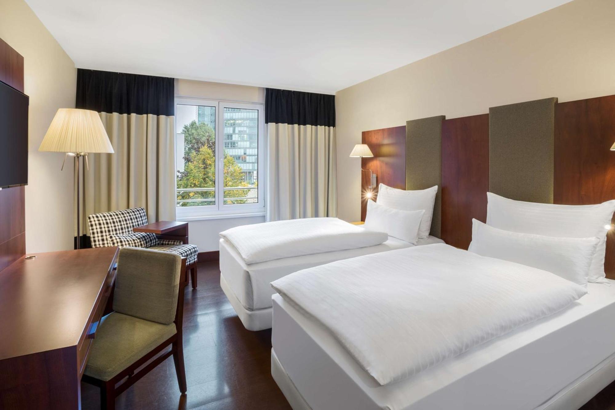 فندق إن إتش فيينا إيربورت كونفرانس سنتر سخويشات المظهر الخارجي الصورة Room in the hotel