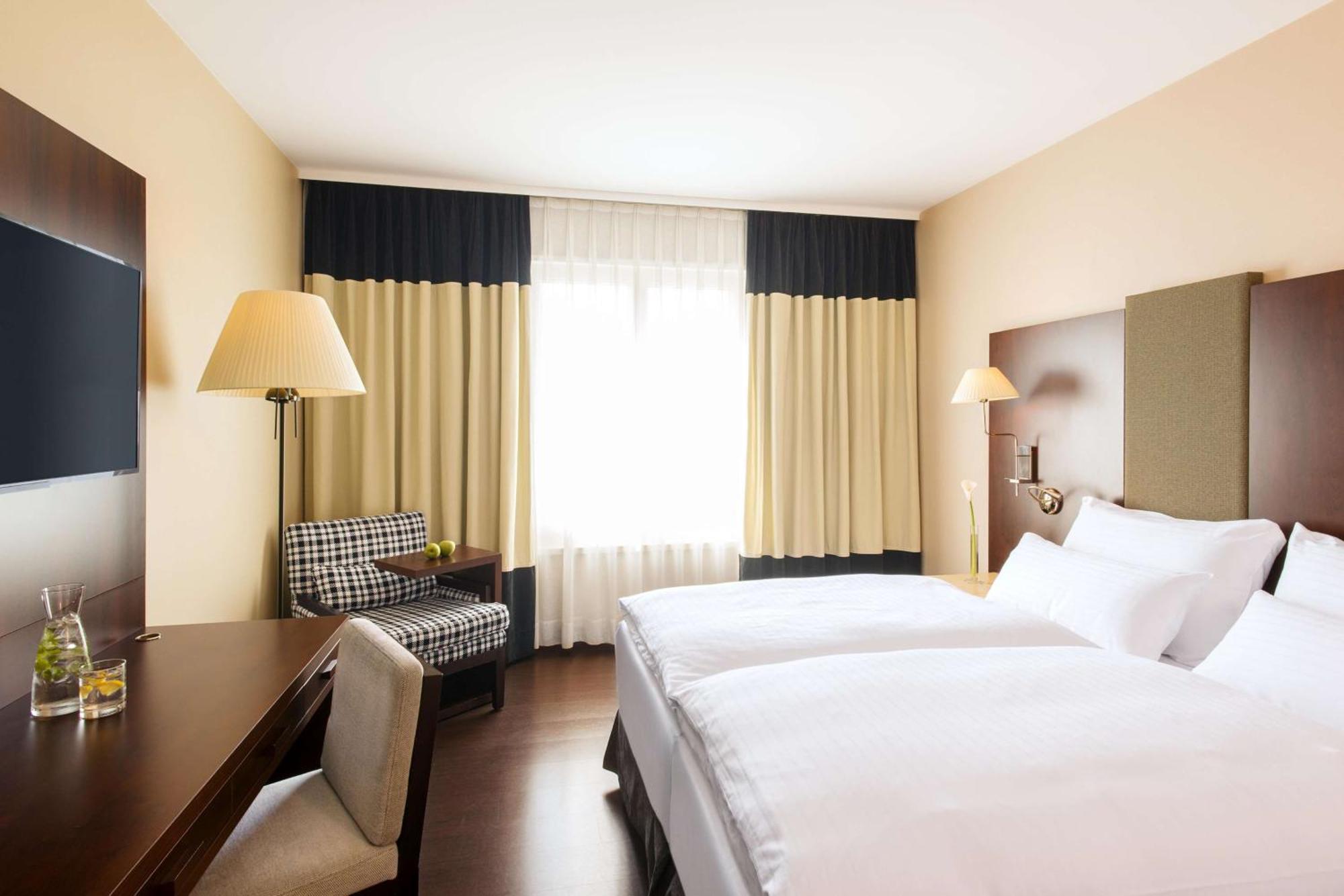 فندق إن إتش فيينا إيربورت كونفرانس سنتر سخويشات المظهر الخارجي الصورة Room at the hotel