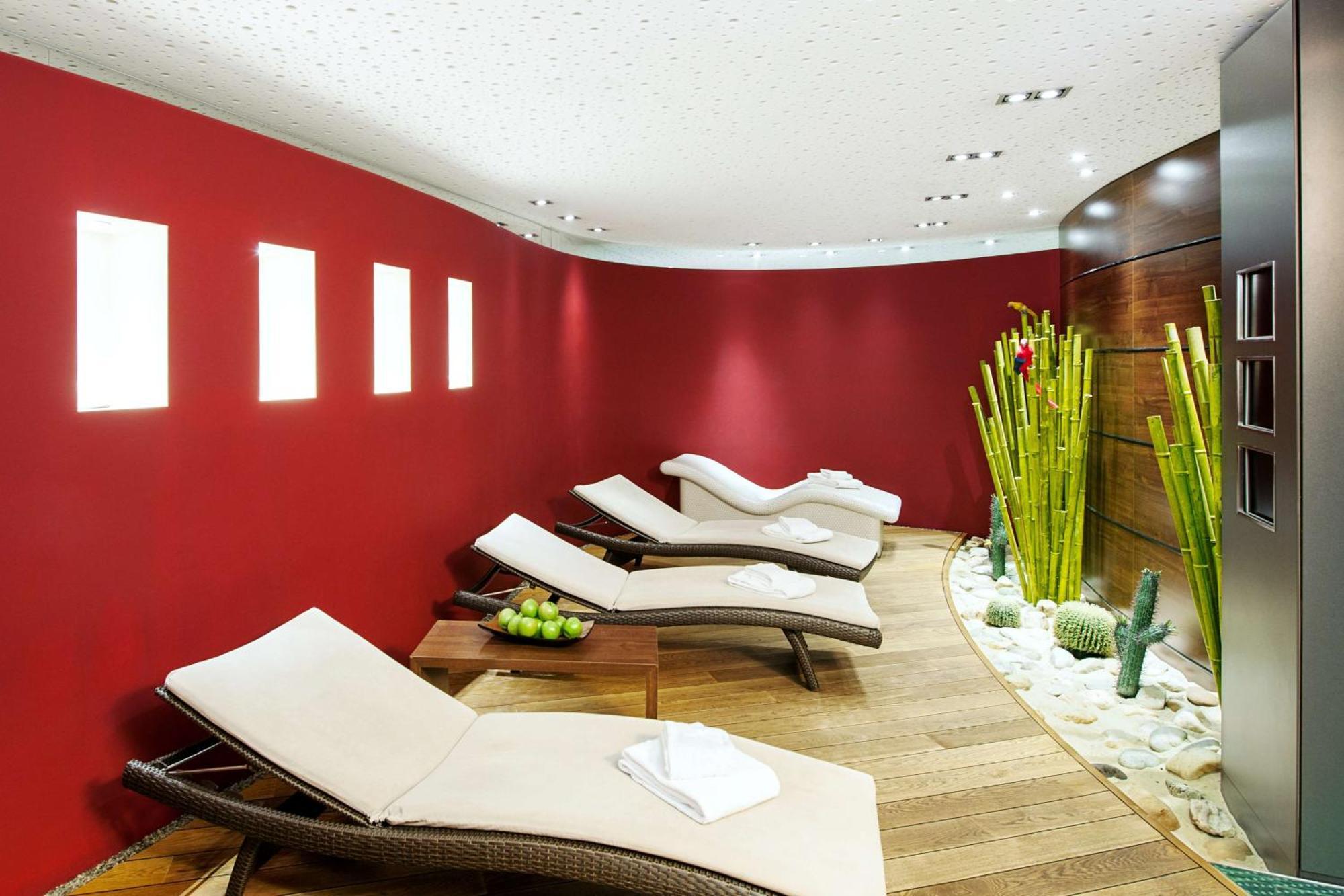 فندق إن إتش فيينا إيربورت كونفرانس سنتر سخويشات المظهر الخارجي الصورة Wellness room