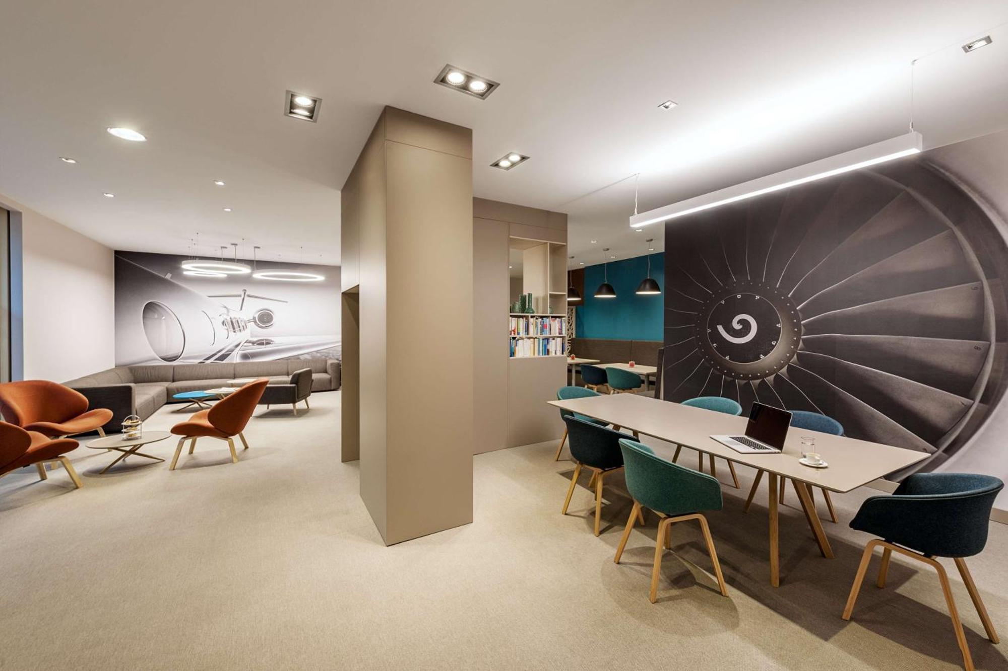 فندق إن إتش فيينا إيربورت كونفرانس سنتر سخويشات المظهر الخارجي الصورة The interior of the new headquarters of the company