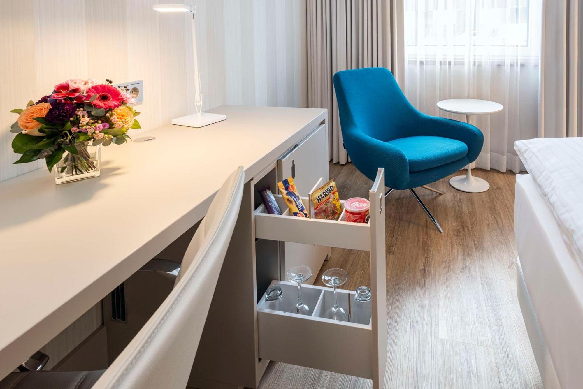 فندق إن إتش فيينا إيربورت كونفرانس سنتر سخويشات المظهر الخارجي الصورة Room interior